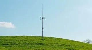 Constructing a J-Pole Antenna for VHF/UHF Bands