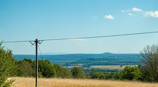 Building a Simple Dipole Antenna: A Beginner's Guide